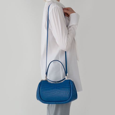 AURA<br> Cina Blue Crocodile